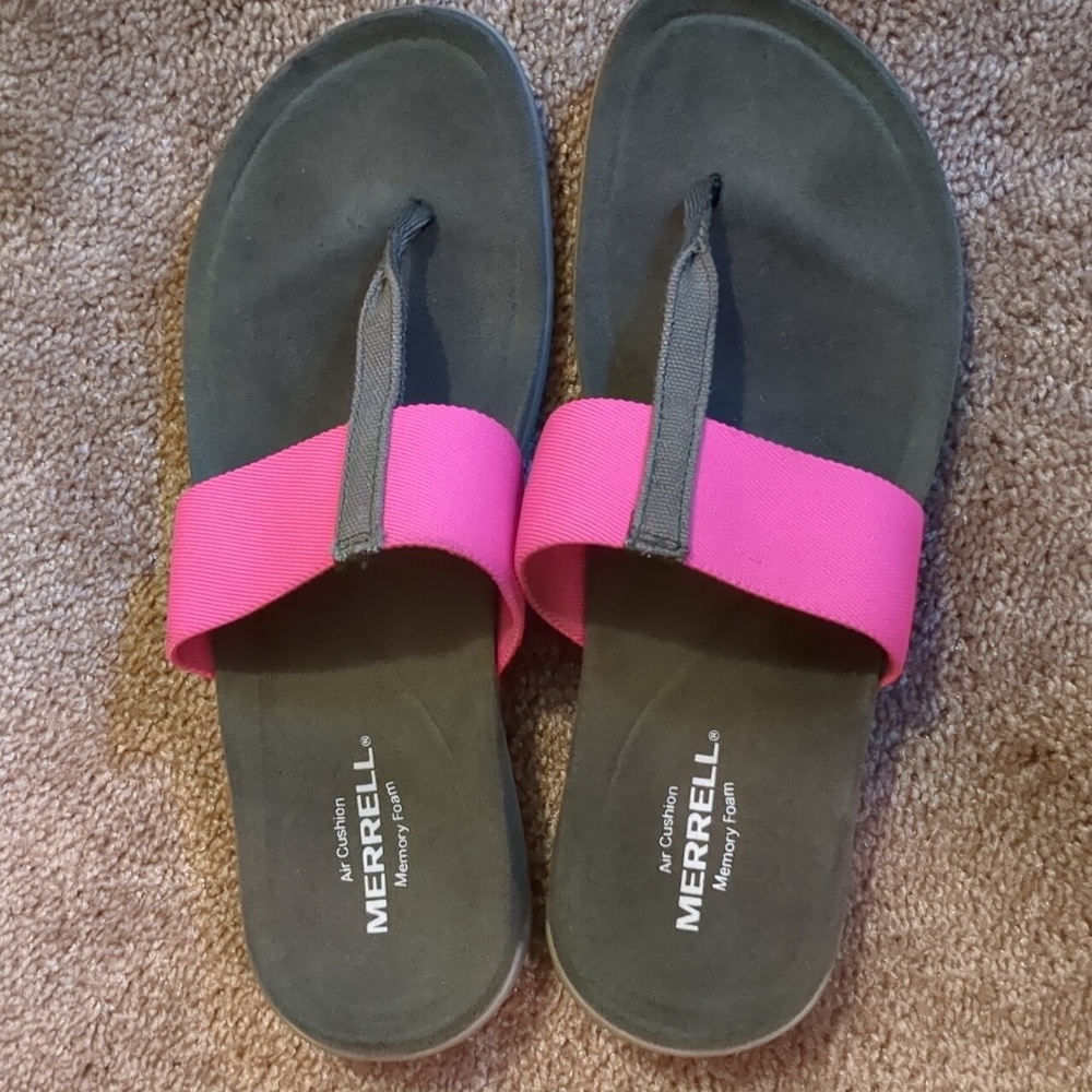 Merrell Fuchsia and Olive Sandals - Picture 2 of 3